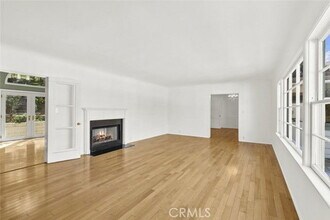 1525 Princess Dr in Agoura Hills, CA - Building Photo - Building Photo