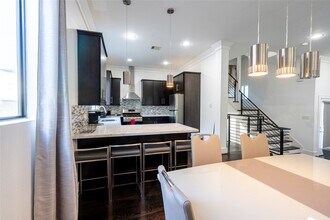 1205 Summer St in Houston, TX - Building Photo - Building Photo