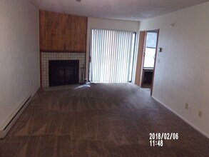14852 E Kentucky Dr in Aurora, CO - Building Photo - Building Photo