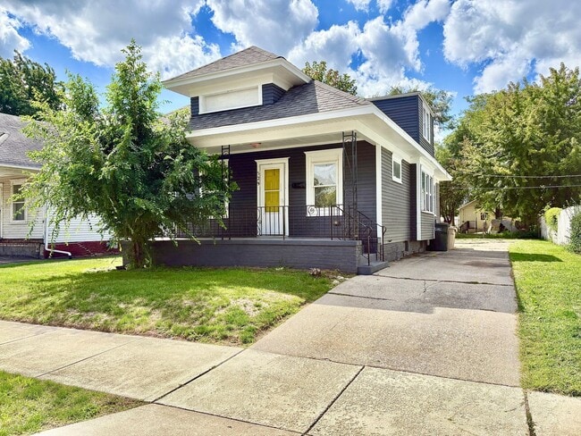 property at 529 S Bendix Dr