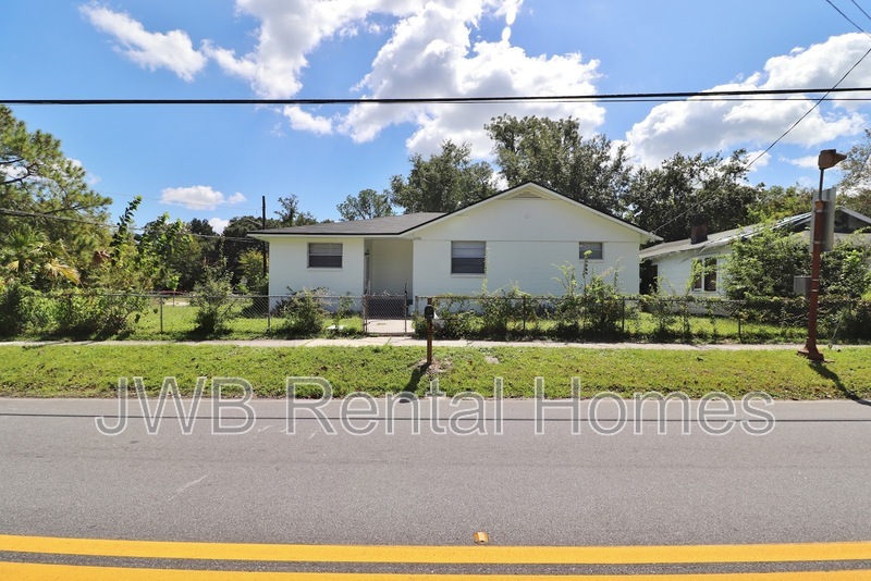 2150 Commonwealth Ave in Jacksonville, FL - Building Photo