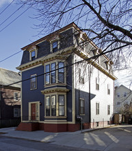 36 Chapin Ave in Providence, RI - Building Photo - Building Photo