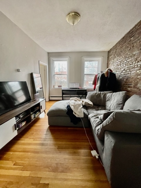 15A Garden St, Unit 3 in Boston, MA - Building Photo