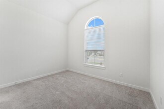 22600 Fountaingrass Ln in Lago Vista, TX - Building Photo - Building Photo