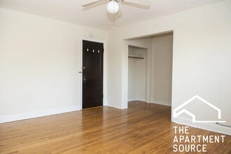 3345 N Marshfield Ave in Chicago, IL - Foto de edificio - Building Photo