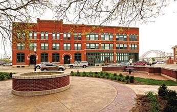 Riverworks Lofts in Dubuque, IA - Building Photo - Building Photo