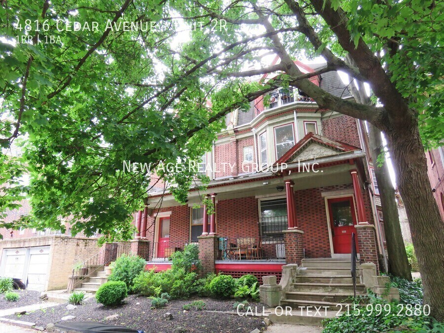 4816 Cedar Ave in Philadelphia, PA - Building Photo