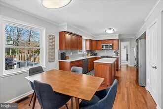 4400 Loganberry Ln in Montclair, VA - Building Photo - Building Photo