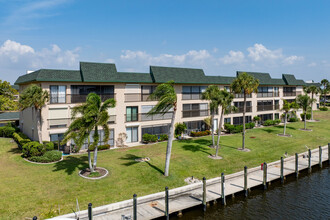 Banyan Point in Punta Gorda, FL - Building Photo - Building Photo