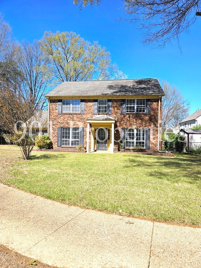 property at 2601 Camrose Cove