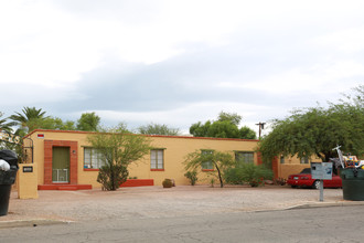 Tumbleweed Apartments in Tucson, AZ - Building Photo - Building Photo