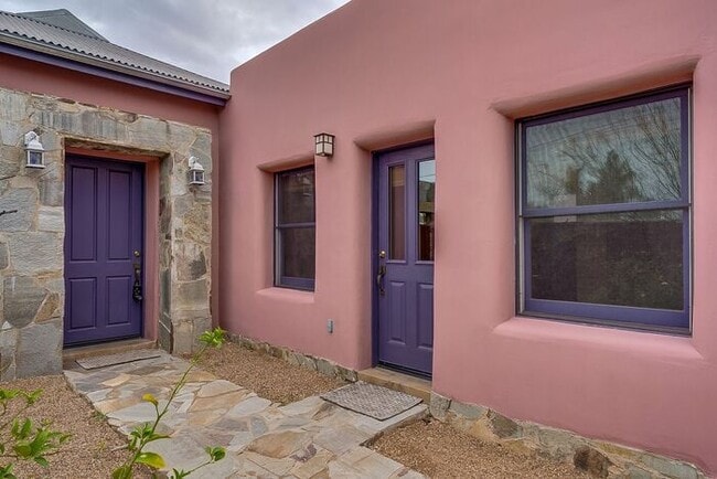 935 S Meyer Ave in Tucson, AZ - Building Photo - Building Photo