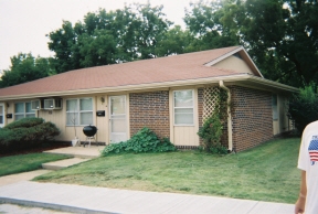 Parkway Village in Maryville, MO - Building Photo