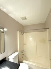 919 Mulberry St in Highland, IL - Building Photo - Building Photo