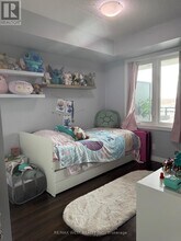 108 Summit Ridge Dr in Guelph, ON - Building Photo - Building Photo