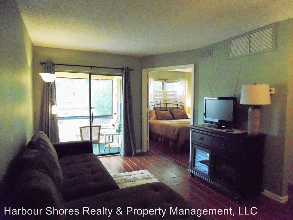 5303 Summerlin Rd-Unit -Unit #1 in Ft. Myers, FL - Foto de edificio