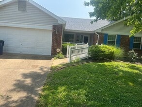 1100 Dautel Ln in St. Louis, MO - Building Photo - Building Photo