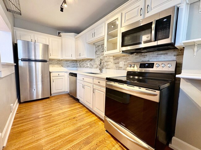 property at 402 E 43rd St