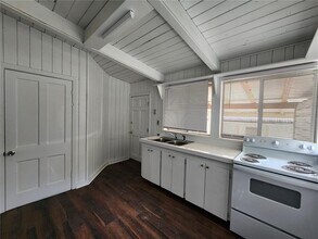 120 SE 7th St in Gainesville, FL - Building Photo - Building Photo