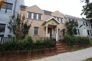 1835 D St NE in Washington, DC - Building Photo