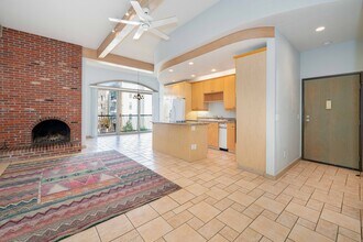 805 29th St, Unit 561 in Boulder, CO - Building Photo - Building Photo