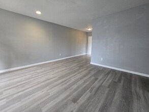 103 Flint St in Sebastian, FL - Building Photo - Building Photo