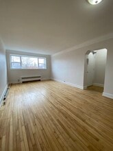 20-28 Chapleau Av in Ottawa, ON - Building Photo - Building Photo