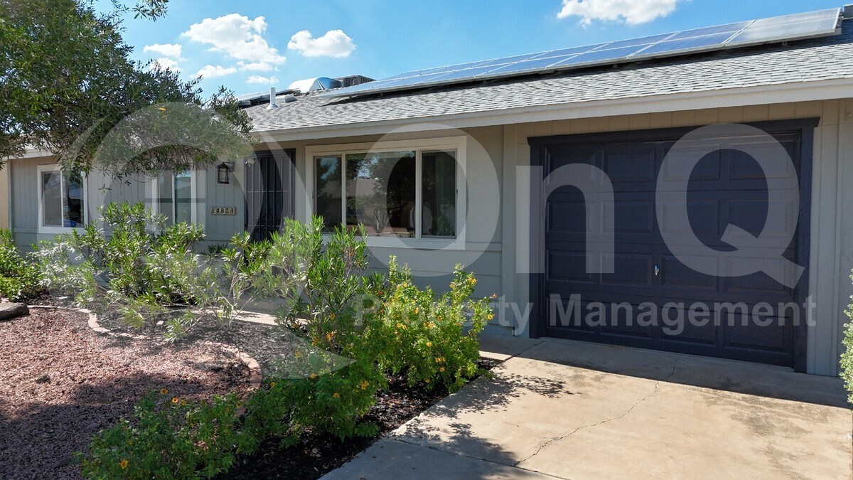 14834 North 21st Pl in Phoenix, AZ - Building Photo