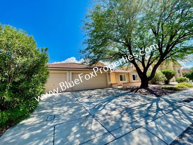 1422 Blue Saguaro Trail in Tucson, AZ - Building Photo - Building Photo