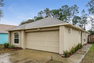 331 Placid Lake Dr in Sanford, FL - Building Photo