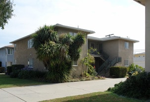 259-269 N Dos Caminos St in Ventura, CA - Building Photo