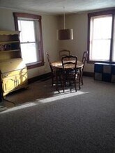 816 W 7th St in Cedar Falls, IA - Building Photo - Building Photo