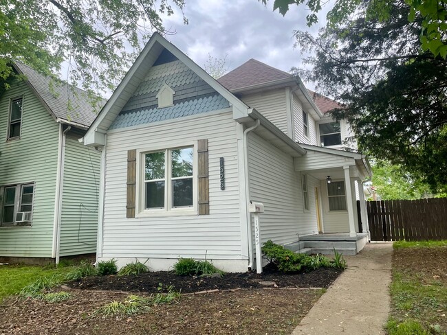 property at 1525 S Alabama St