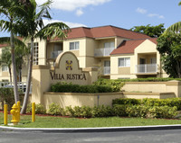 Villa Rustica in Hialeah, FL - Foto de edificio - Building Photo