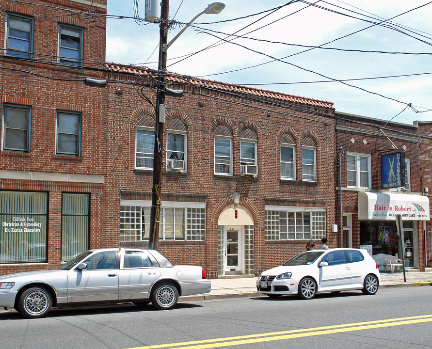 432 Palisade Ave in Cliffside Park, NJ - Building Photo