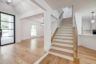 418 E Beady Rd in Arlington, TX - Building Photo - Building Photo