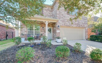19 Canterborough Pl in Tomball, TX - Building Photo