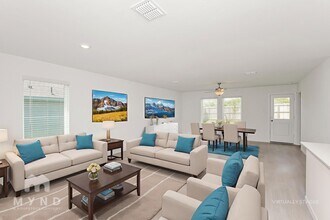 2748 Mistwood Dr in Fort Worth, TX - Foto de edificio - Building Photo