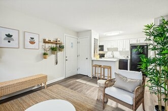 The Landings at San Marco in Jacksonville, FL - Building Photo - Building Photo