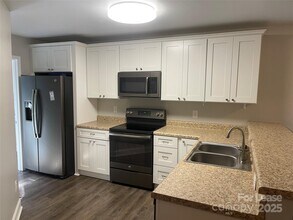 3024 Startown Rd in Newton, NC - Building Photo - Building Photo