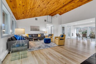 429 Clove Rd in Monroe, NY - Building Photo - Building Photo