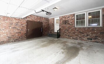 1110 Slann Dr in Cayce, SC - Building Photo - Building Photo