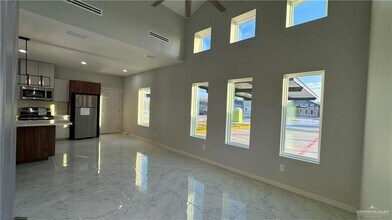 10 Hidden Hls St in Mission, TX - Building Photo - Building Photo