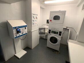 5 AVENUE in New York, NY - Building Photo - Building Photo