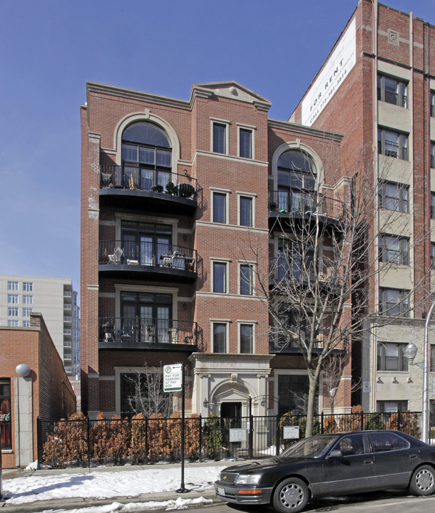 6212 N Winthrop Ave in Chicago, IL - Building Photo