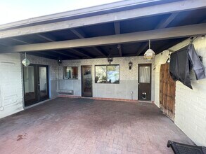 2641 N Camino Valle Verde in Tucson, AZ - Building Photo - Building Photo