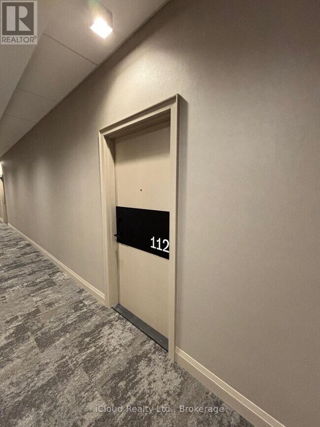 3250 Carding Mill Trail in Oakville, ON - Building Photo - Building Photo