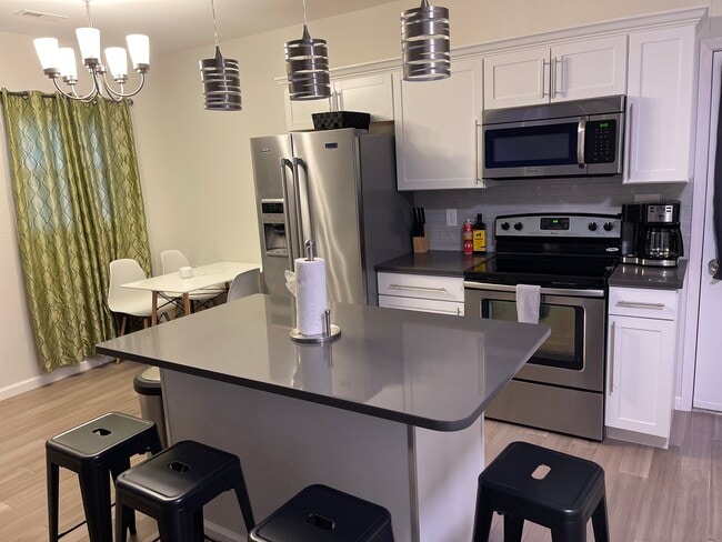 104 Nottingham Ln in Chapel Hill, NC - Building Photo - Building Photo