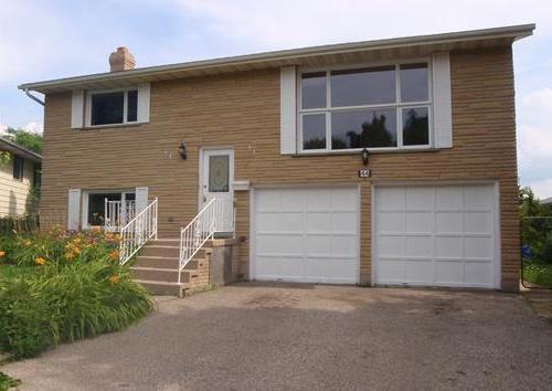 property at 44 Cherrytree Crt