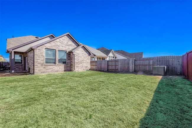 7015 Anacua Berry Circle